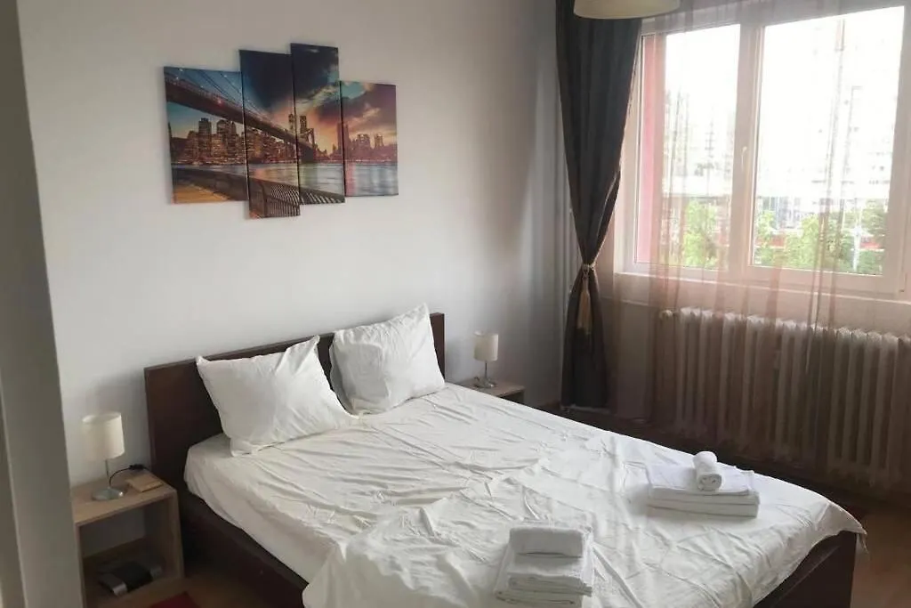 Mojo Residence 0*, Bucharest