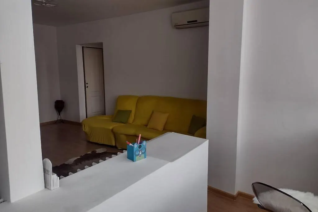 Mojo Residence 0*, Bucharest